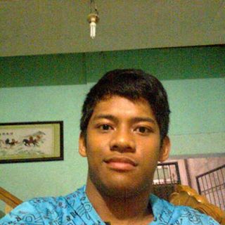 Profile Picture of Brent Darrel Cortez Santileces (Darrel) (@brentsantileces04) on Facebook
