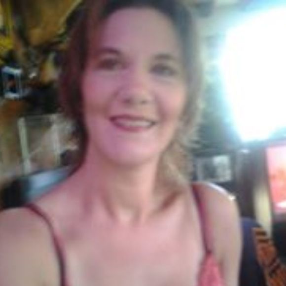 Profile Picture of Tonya Allmon (@intrigues) on Poshmark