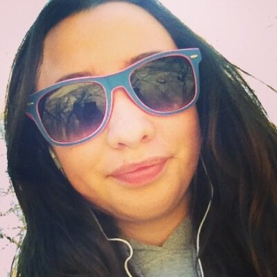 Profile Picture of Molly Holloway (@holloway_molly) on Twitter