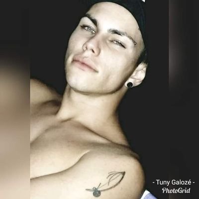 Profile Picture of Tuny Galozé 👊 (@DanielCassel8) on Twitter