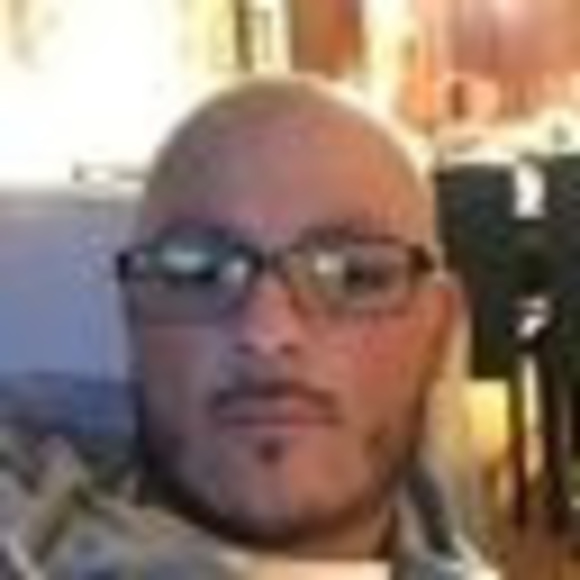 Profile Picture of Eliud Rodriguez (@eliudrodrigu413) on Poshmark