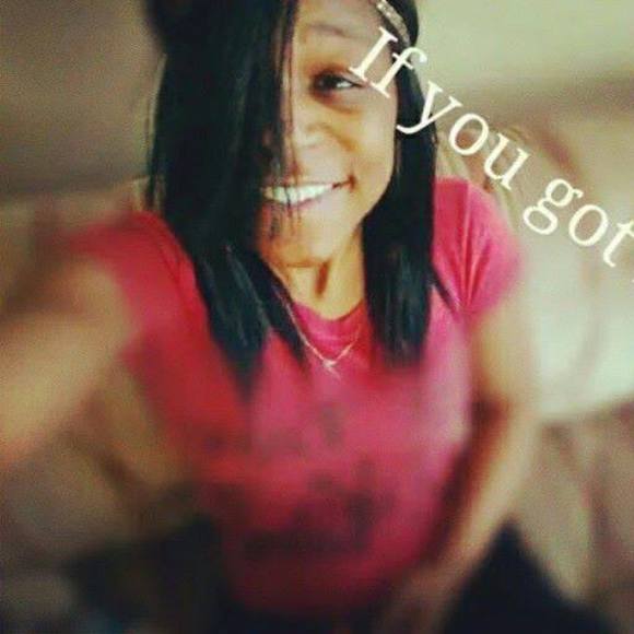 Profile Picture of Jakeema Ward (@jeema000) on Poshmark