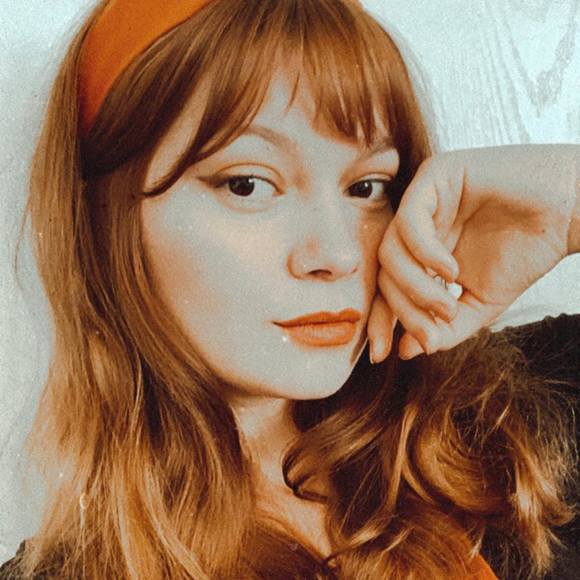 Profile Picture of Tiffany Quintero (@tiffntiff39) on Poshmark