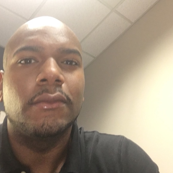 Profile Picture of James Forte (@fortejl) on Poshmark