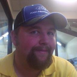 Profile Picture of Eric Hennen (@EricHennenSells) on Twitter