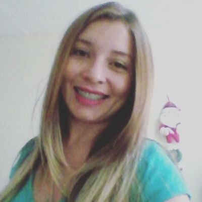 Profile Picture of Iris Alvarado (@Irisalvarado) on Twitter