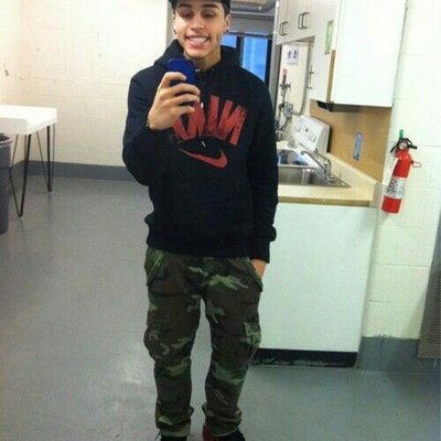 Profile Picture of Tyler (@tylercarley_ovo) on Twitter