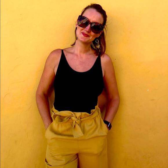 Profile Picture of Natasha Lofty (@natashaadrienne) on Poshmark