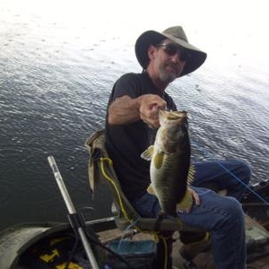 Profile Picture of Stacey Mcdougald. (@basshunter152) on Twitter