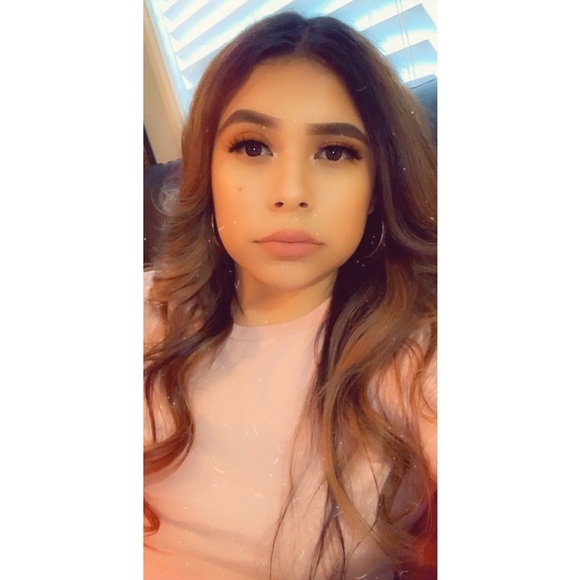 Profile Picture of Judith Gonsales (@juditthhhh) on Poshmark