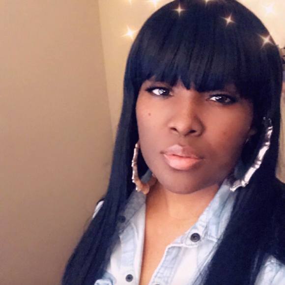 Profile Picture of Alexis anderson - gordon (@alexis1950) on Poshmark