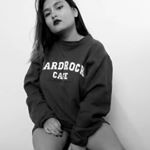 Profile Picture of Brigi Benavente (@crystal_petals) on Instagram