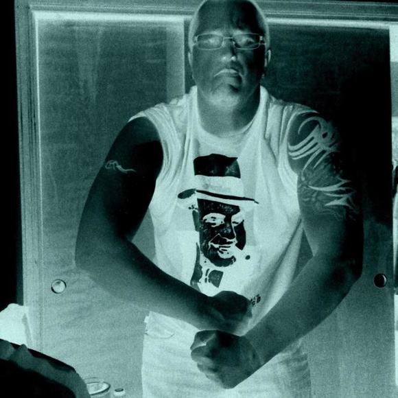 Profile Picture of Chad Vogt (@cabinboy) on Poshmark