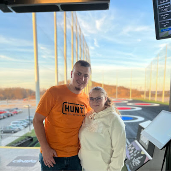 Profile Picture of Bobbi Zimmerman (@bobbiwelker7) on Poshmark