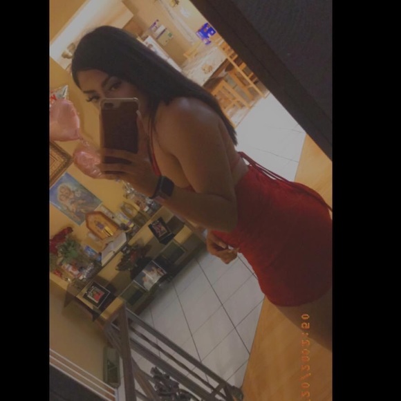 Profile Picture of Giselle Jimenez (@gisellex0260) on Poshmark