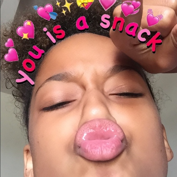 Profile Picture of Faith Stodgell (@bigheadfaith) on Poshmark