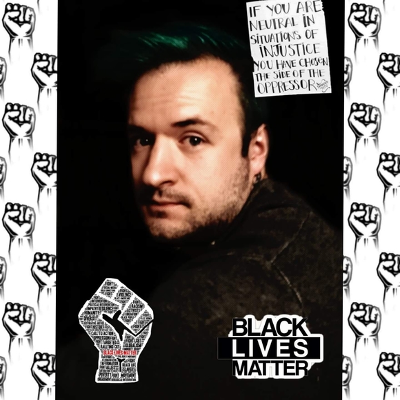 Profile Picture of James Kelleher (@kingboo237) on Poshmark