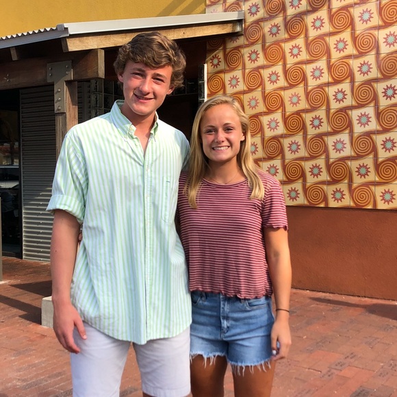 Profile Picture of Julia Hatcher (@jhatch17) on Poshmark