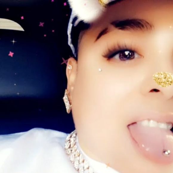 Profile Picture of Lori Solis (@totopuncher) on Poshmark