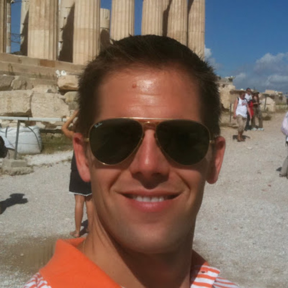 Profile Picture of Brad Quigley (@bradquigley) on Poshmark