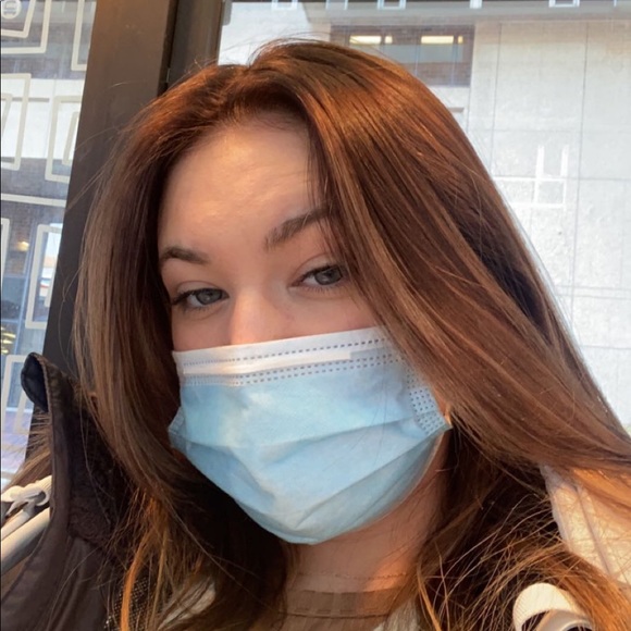 Profile Picture of Mykia Metty (@mykia_metty) on Poshmark