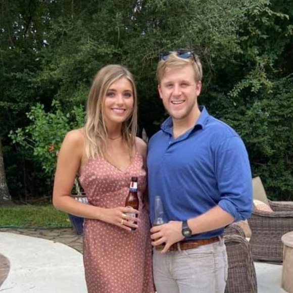Profile Picture of Alex Spanos (@alexspanos) on Poshmark