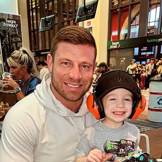 Profile Picture of Joe Rohrman (@jrohrman) on Instagram