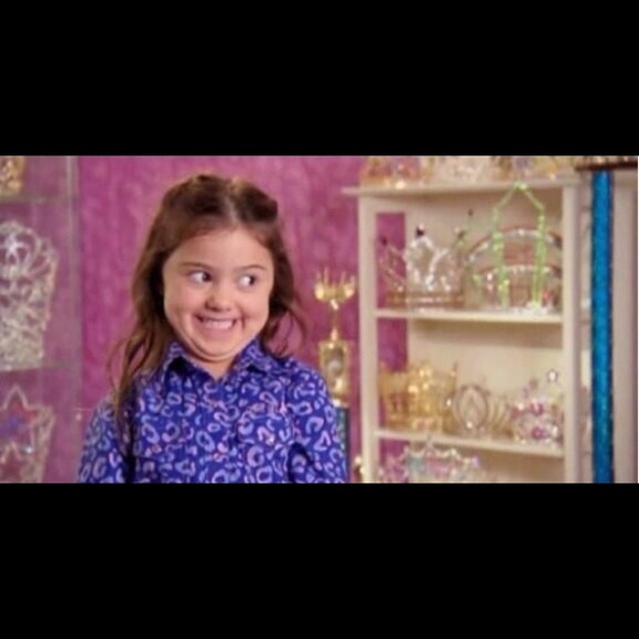 Profile Picture of Wondra Puel (@likewonab) on Poshmark