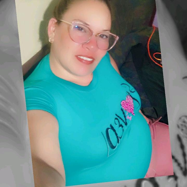 Profile Picture of Iris Leon (@iris.leon01) on Tiktok