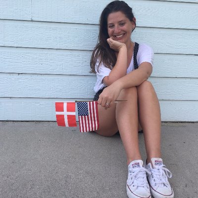 Profile Picture of Jara Andersen (@GirlMeetsDane) on Twitter