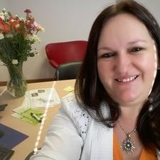 Profile Picture of Lucia Mikitiuk (@MikitiukLucia) on Twitter