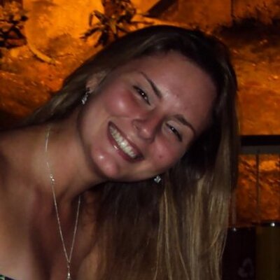 Profile Picture of Paula Caetano (@pacaetano) on Twitter