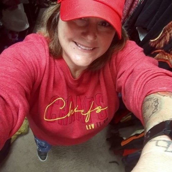 Profile Picture of Paula Keefhaver (@pkeefhaver) on Poshmark