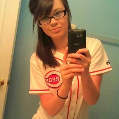 Profile Picture of Renee Calvert (@ReneeCalvert3) on Twitter