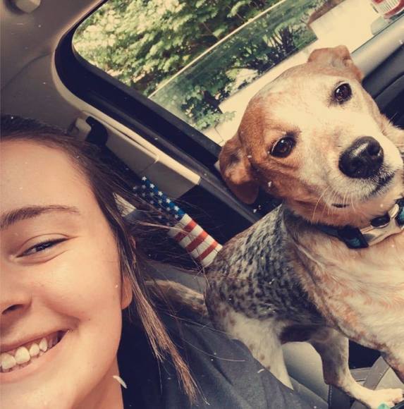 Profile Picture of John Ogle (@joglef) on Poshmark