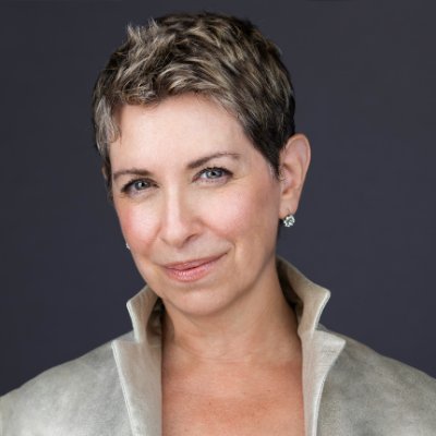 Profile Picture of Lori Ettlinger Gross (@Lori8lingerG) on Twitter