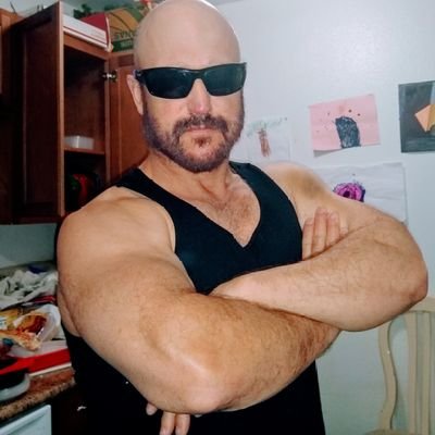Profile Picture of JAMES PERLOW (@PerlowJames) on Twitter