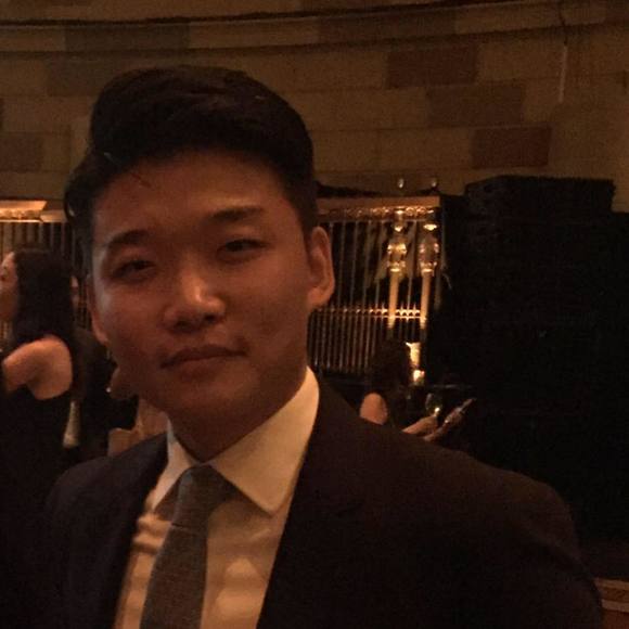 Profile Picture of Alexander Hahn (@get_it_hahn) on Poshmark