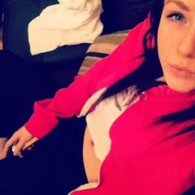 Profile Picture of Ashleigh Clarkson (@ashleighPearl0) on Twitter