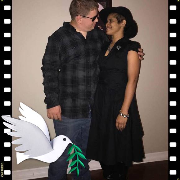 Profile Picture of Thaddeus Paulson (@thaddeuspaulson) on Poshmark
