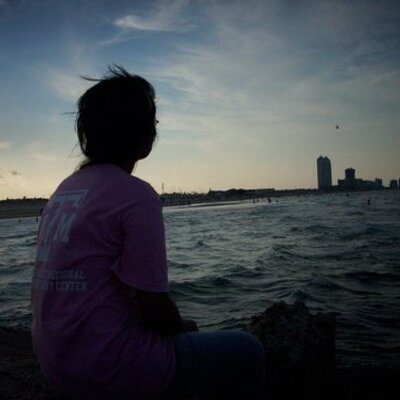 Profile Picture of Cinthia Bernal (@cebernal) on Twitter