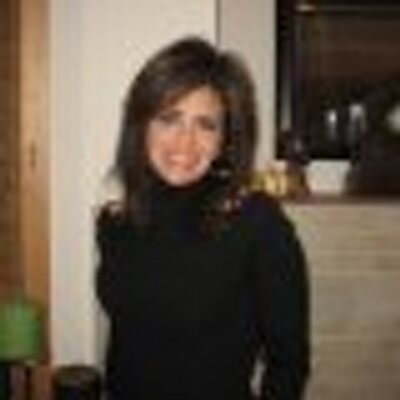 Profile Picture of Janet S. Lennon (@jslennon18) on Twitter