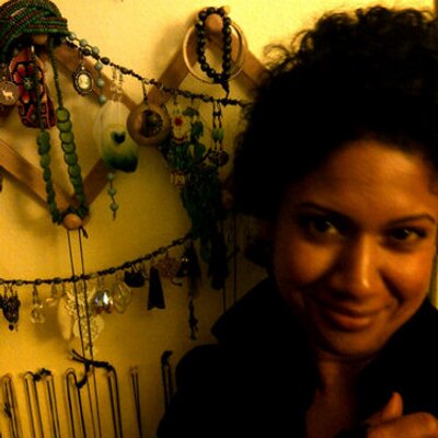 Profile Picture of Lynn Elishaw (@LynnElishaw) on Twitter