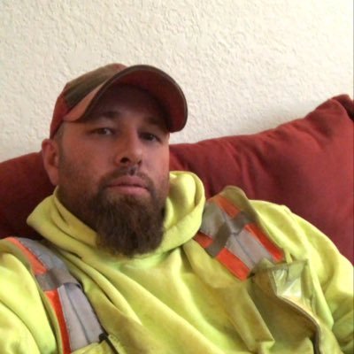 Profile Picture of Bryan Kasper Jolliffe Jr (@JolliffeJr) on Twitter