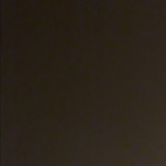 Profile Picture of Christina Dibartolo (@c_dibartolo) on Poshmark