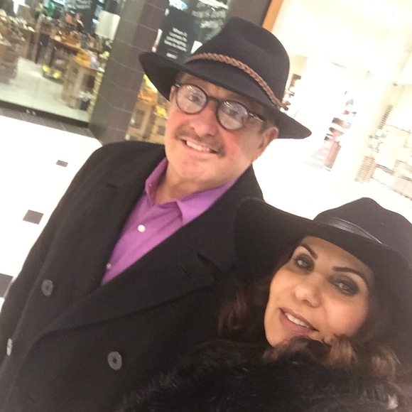 Profile Picture of Michael Saleh (@anthonysaleh123) on Poshmark