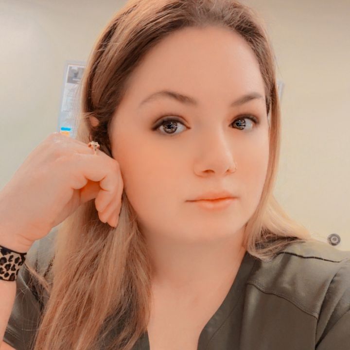 Profile Picture of Amber (@amber.liggett) on Tiktok