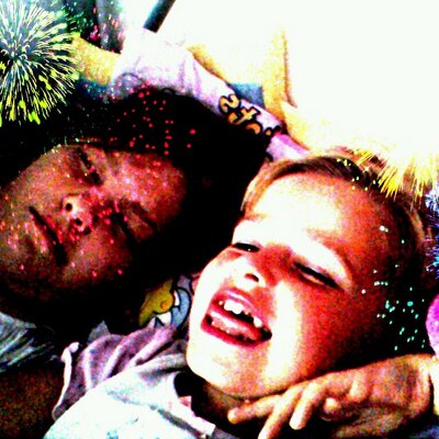 Profile Picture of Daniella Der Van Der (@DaniellaDer) on Twitter