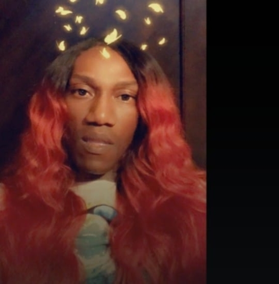Profile Picture of Tia Benjamin (@btia306) on Poshmark