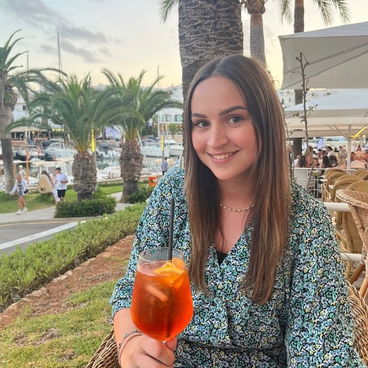 Profile Picture of Lisa Holleman (@lisaholleman) on Tiktok